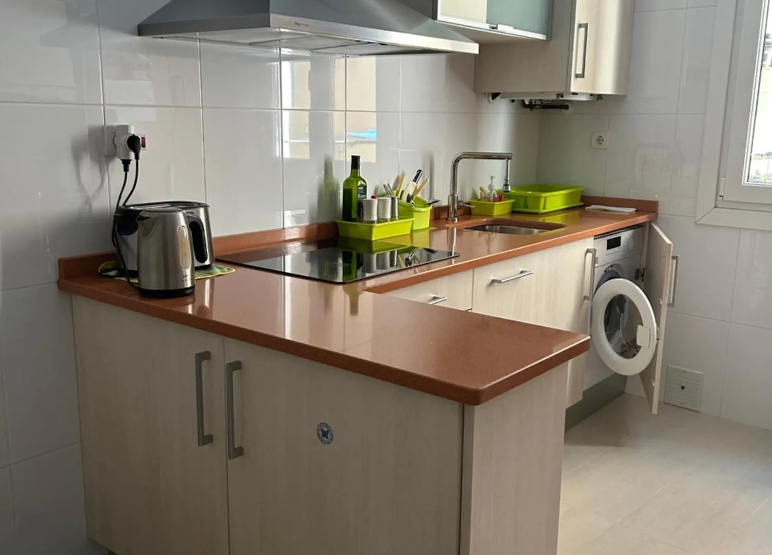 Homestay Lianegm Apartment Bilbao